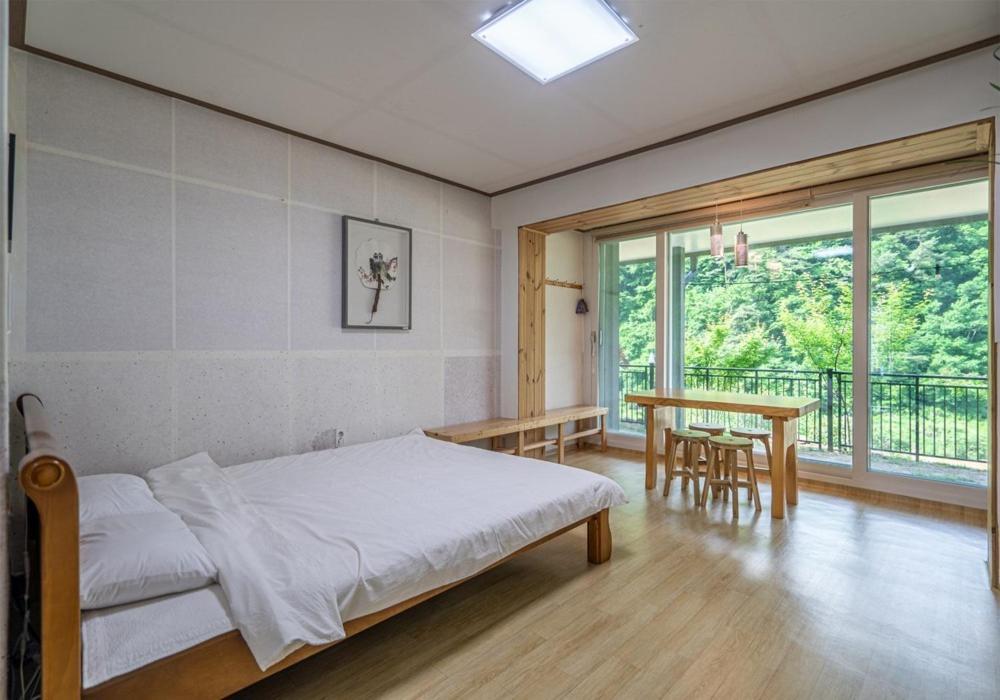 Moolangae Pension Inje Zimmer foto